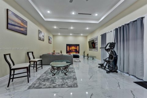 Villa ou maison à vendre à Loxahatchee Groves, Floride: 5 chambres, 424.38 m2 № 2253972 - photo 9