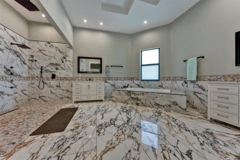 Villa ou maison à vendre à Loxahatchee Groves, Floride: 5 chambres, 424.38 m2 № 2253972 - photo 22