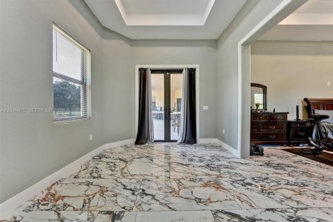 Villa ou maison à vendre à Loxahatchee Groves, Floride: 5 chambres, 424.38 m2 № 2253972 - photo 20