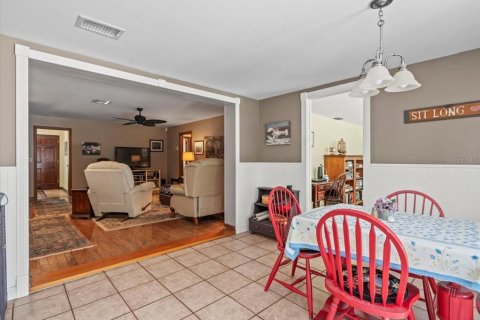 House in Tampa, Florida 4 bedrooms, 201.51 sq.m. № 1884855 - photo 18
