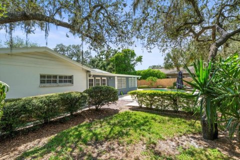 House in Tampa, Florida 4 bedrooms, 201.51 sq.m. № 1884855 - photo 7