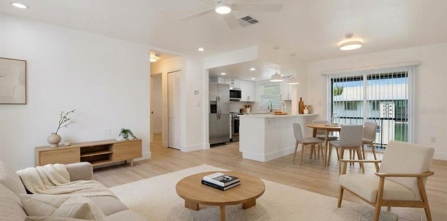 Appartement à Punta Gorda, Floride 2 chambres, 78.97 m2 № 2213586