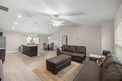Villa ou maison à vendre à Ocala, Floride: 3 chambres, 130.06 m2 № 1824750 - photo 4