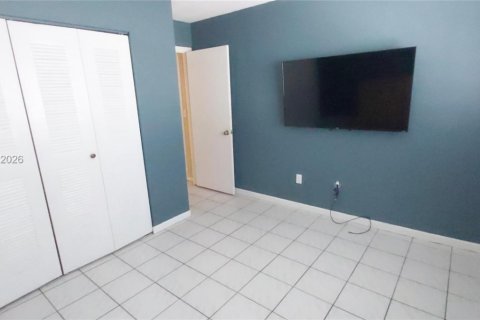 Adosado en alquiler en Cooper City, Florida, 3 dormitorios, 138.24 m2 № 2006463 - foto 14