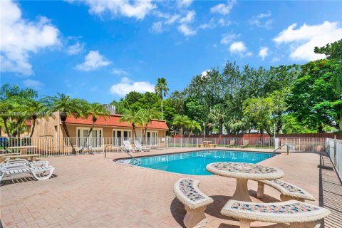 Купить кондоминиум в Майами, Флорида 2 спальни, 95.32м2, № 1921624 - фото 29