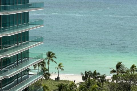 Copropriété à louer à Bal Harbour, Floride: 1 chambre, 94.3 m2 № 1968321 - photo 1