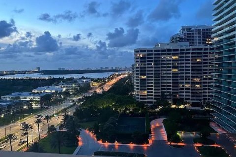 Copropriété à louer à Bal Harbour, Floride: 1 chambre, 94.3 m2 № 1968321 - photo 2