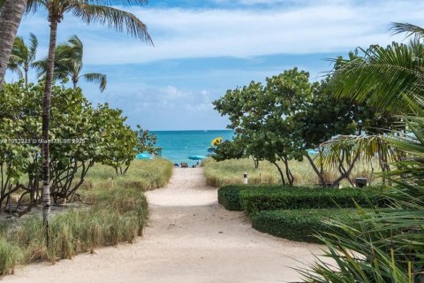 Copropriété à louer à Bal Harbour, Floride: 1 chambre, 94.3 m2 № 1968321 - photo 7