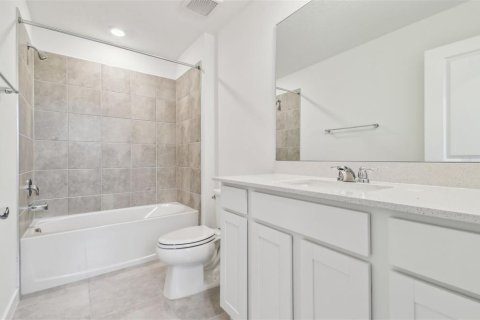 House in Parrish, Florida 5 bedrooms, 242.94 sq.m. № 1547329 - photo 14
