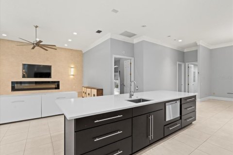 Casa en venta en Temple Terrace, Florida, 4 dormitorios, 339.93 m2 № 1784772 - foto 26