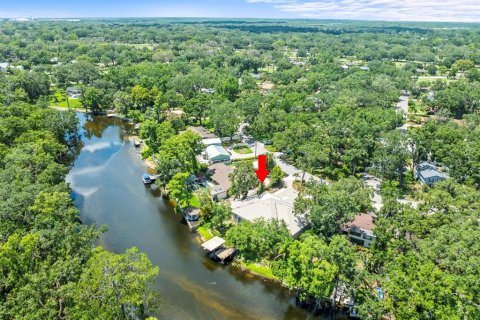 Casa en venta en Temple Terrace, Florida, 4 dormitorios, 339.93 m2 № 1784772 - foto 5