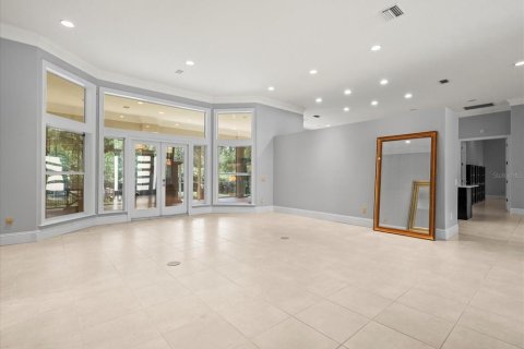 Casa en venta en Temple Terrace, Florida, 4 dormitorios, 339.93 m2 № 1784772 - foto 17