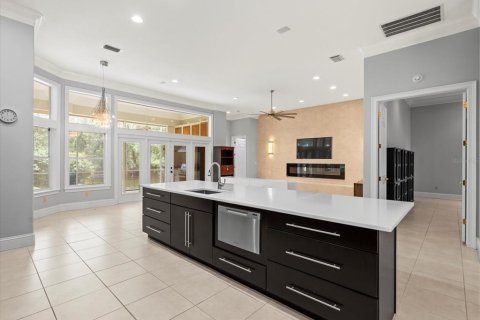 Casa en venta en Temple Terrace, Florida, 4 dormitorios, 339.93 m2 № 1784772 - foto 24
