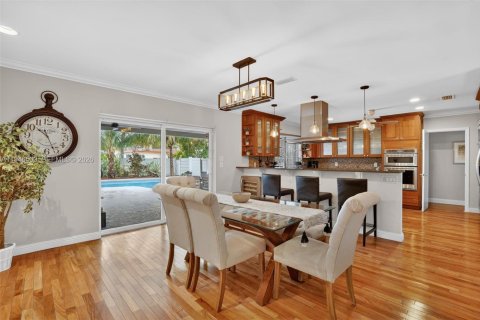 Villa ou maison à vendre à Hollywood, Floride: 3 chambres, 174.28 m2 № 2003571 - photo 8