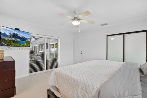 Villa ou maison à vendre à Hollywood, Floride: 3 chambres, 174.28 m2 № 2003571 - photo 19