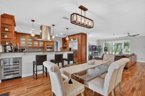 Villa ou maison à vendre à Hollywood, Floride: 3 chambres, 174.28 m2 № 2003571 - photo 9