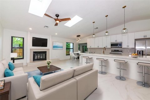 Casa en alquiler en Sarasota, Florida, 3 dormitorios, 174.75 m2 № 1908751 - foto 11