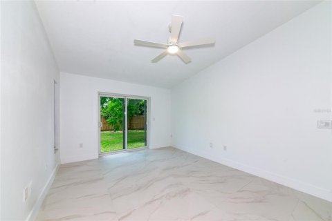 Casa en alquiler en Sarasota, Florida, 3 dormitorios, 174.75 m2 № 1908751 - foto 15