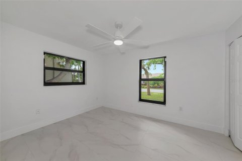 Casa en alquiler en Sarasota, Florida, 3 dormitorios, 174.75 m2 № 1908751 - foto 25