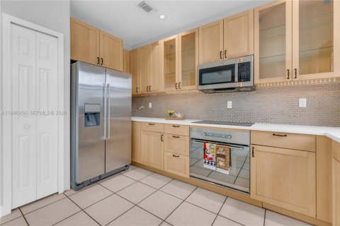 Copropriété à vendre à Doral, Floride: 3 chambres, 135.64 m2 № 2003564 - photo 12