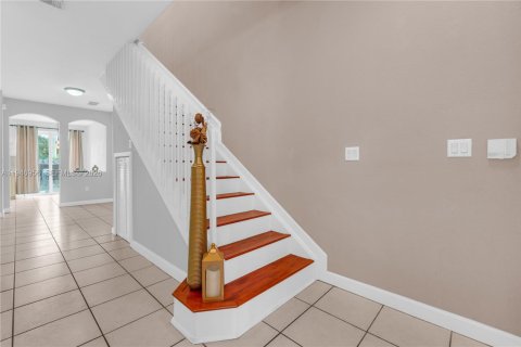 Copropriété à vendre à Doral, Floride: 3 chambres, 135.64 m2 № 2003564 - photo 4