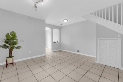 Copropriété à vendre à Doral, Floride: 3 chambres, 135.64 m2 № 2003564 - photo 7