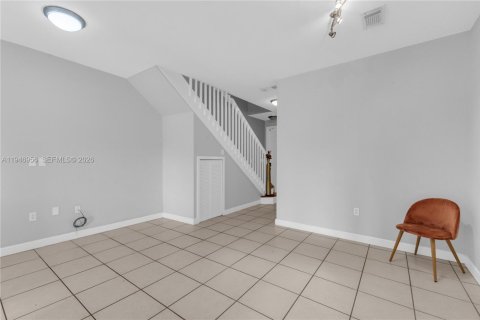 Copropriété à vendre à Doral, Floride: 3 chambres, 135.64 m2 № 2003564 - photo 8