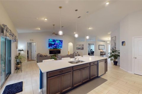 Casa en venta en Palm Coast, Florida, 5 dormitorios, 228.91 m2 № 2354210 - foto 17