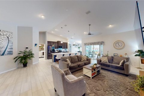 Casa en venta en Palm Coast, Florida, 5 dormitorios, 228.91 m2 № 2354210 - foto 9