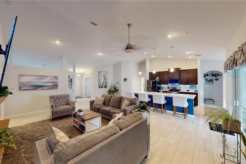 Casa en venta en Palm Coast, Florida, 5 dormitorios, 228.91 m2 № 2354210 - foto 10