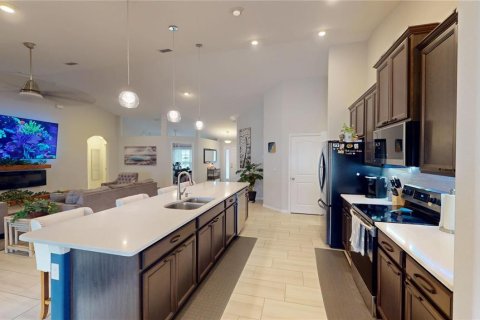 Casa en venta en Palm Coast, Florida, 5 dormitorios, 228.91 m2 № 2354210 - foto 16