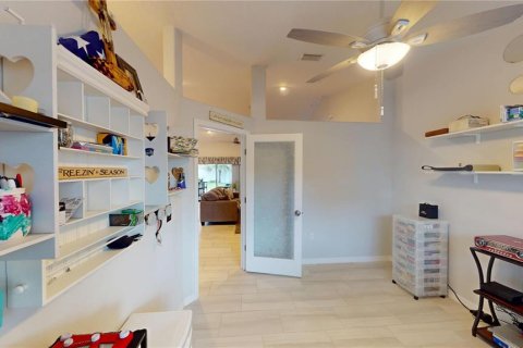 Casa en venta en Palm Coast, Florida, 5 dormitorios, 228.91 m2 № 2354210 - foto 26