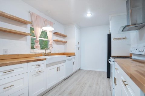Villa ou maison à vendre à Lakeland, Floride: 2 chambres, 115.94 m2 № 2389399 - photo 14