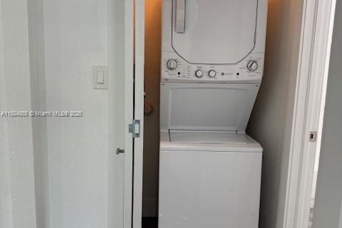 Appartement à louer à Hialeah, Floride: 2 chambres, 89.84 m2 № 1930380 - photo 15