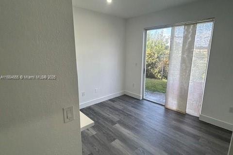 Appartement à louer à Hialeah, Floride: 2 chambres, 89.84 m2 № 1930380 - photo 1