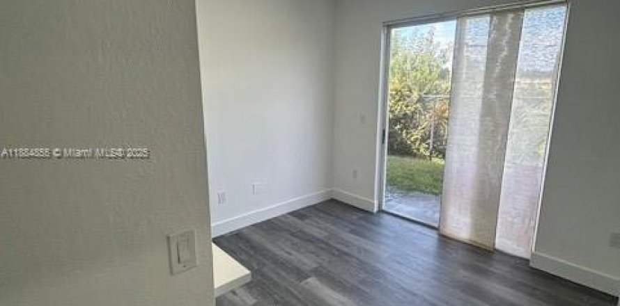 Appartement à Hialeah, Floride 2 chambres, 89.84 m2 № 1930380