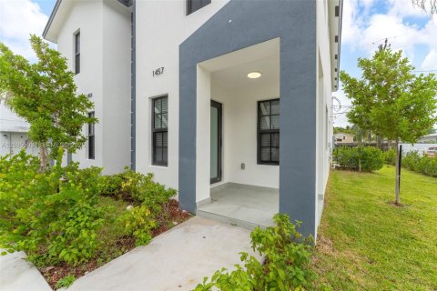Immobilier commercial à vendre à Florida City, Floride: 239.87 m2 № 2385221 - photo 26
