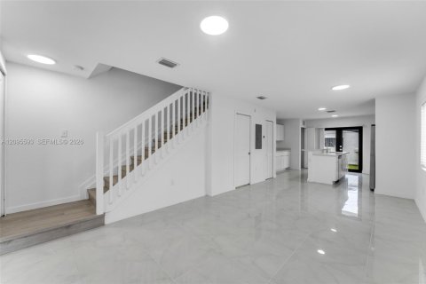 Immobilier commercial à vendre à Florida City, Floride: 239.87 m2 № 2385221 - photo 28