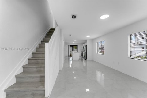 Immobilier commercial à vendre à Florida City, Floride: 239.87 m2 № 2385221 - photo 27