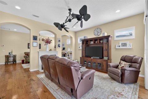 Villa ou maison à vendre à Sarasota, Floride: 3 chambres, 219.62 m2 № 2433146 - photo 15