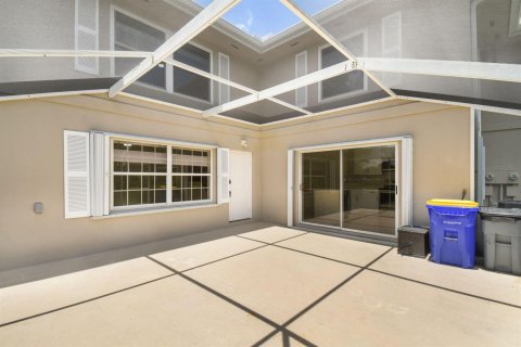 Adosado en alquiler en Palm City, Florida, 2 dormitorios, 127.65 m2 № 2086466 - foto 9