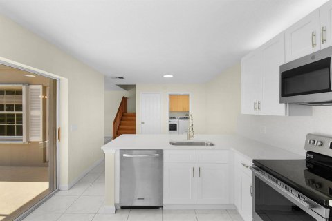 Adosado en alquiler en Palm City, Florida, 2 dormitorios, 127.65 m2 № 2086466 - foto 20