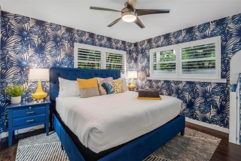 House in Wilton Manors, Florida 4 bedrooms, 205.13 sq.m. № 1994868 - photo 28