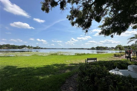 Townhouse in Tampa, Florida 2 bedrooms, 86.21 sq.m. № 1762197 - photo 3