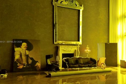 Condo in Miami, Florida, 1 bedroom  № 2052893 - photo 6