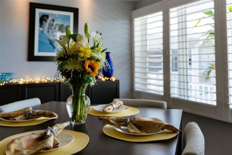 Condo in Fort Lauderdale, Florida, 2 bedrooms  № 1749151 - photo 8