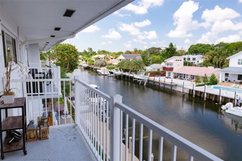 Condo in Fort Lauderdale, Florida, 2 bedrooms  № 1749151 - photo 19