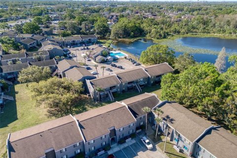 Condo in Tampa, Florida, 2 bedrooms  № 1583847 - photo 24