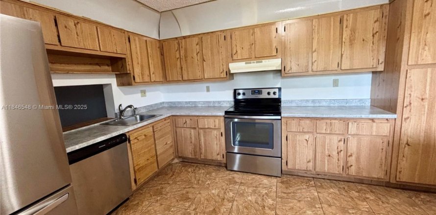 Touwnhouse à North Lauderdale, Floride 3 chambres, 149.76 m2 № 1845941