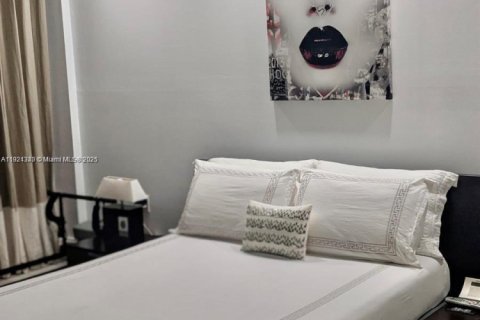 Condominio en alquiler en North Miami Beach, Florida, 1 dormitorio, 61.13 m2 № 1975416 - foto 10